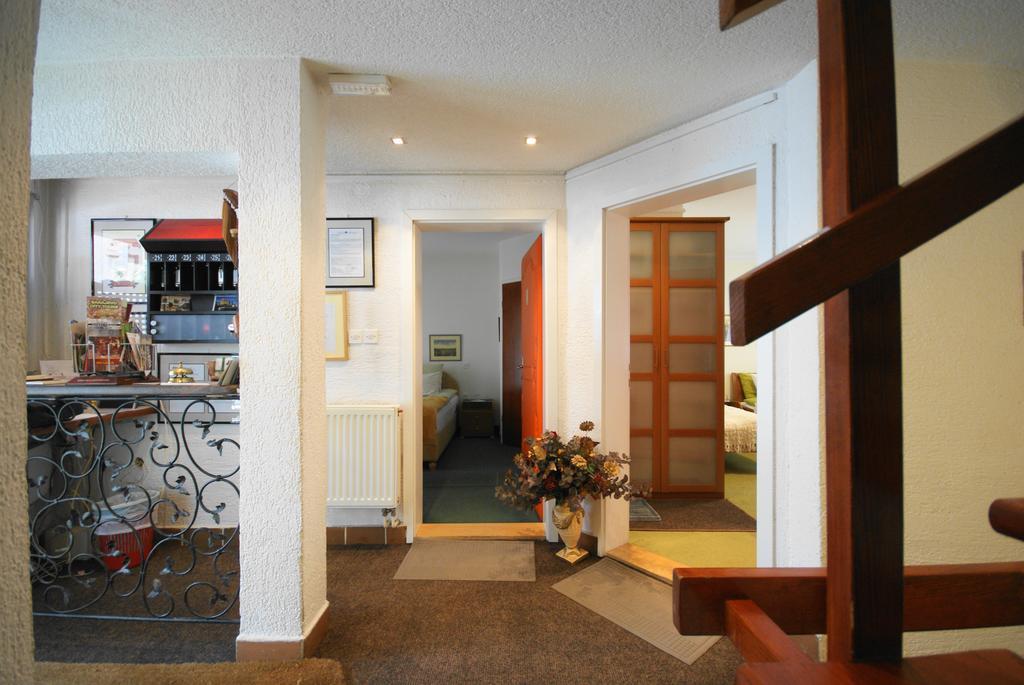Halvat Guesthouse Saraievo Exterior foto
